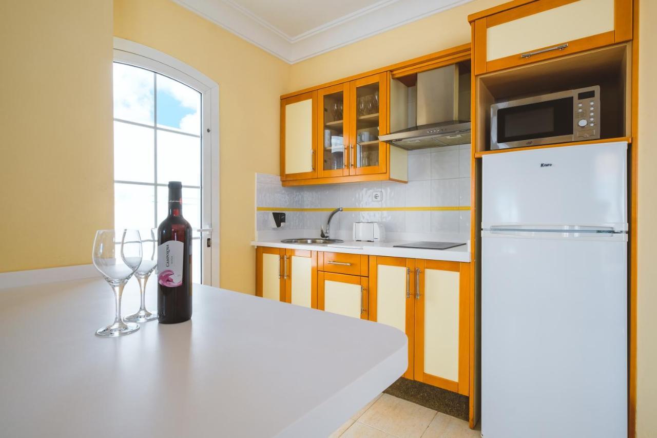 Apartamentos Livvo Coloradamar Πλάγια Μπλάνκα Εξωτερικό φωτογραφία