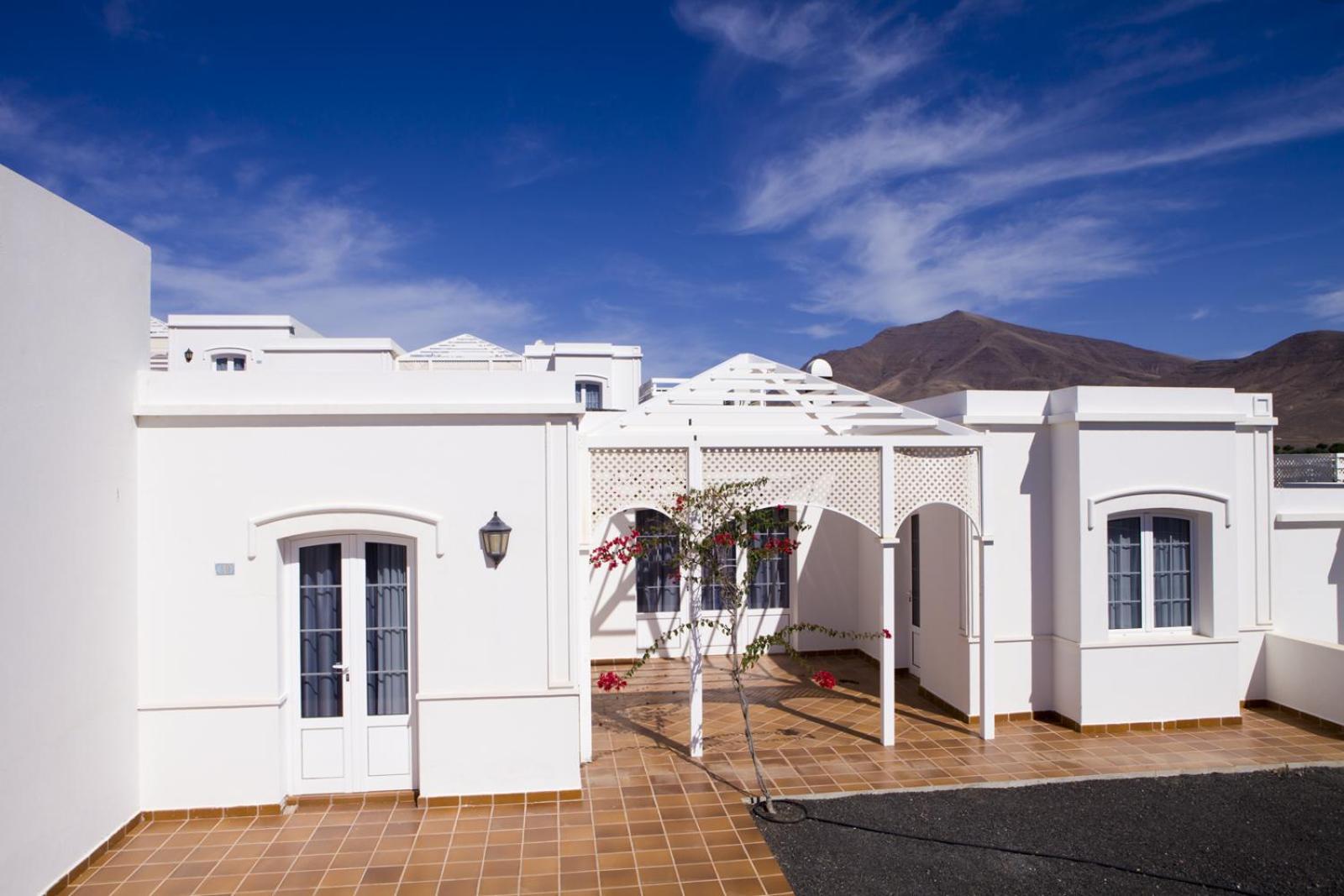 Apartamentos Livvo Coloradamar Πλάγια Μπλάνκα Εξωτερικό φωτογραφία