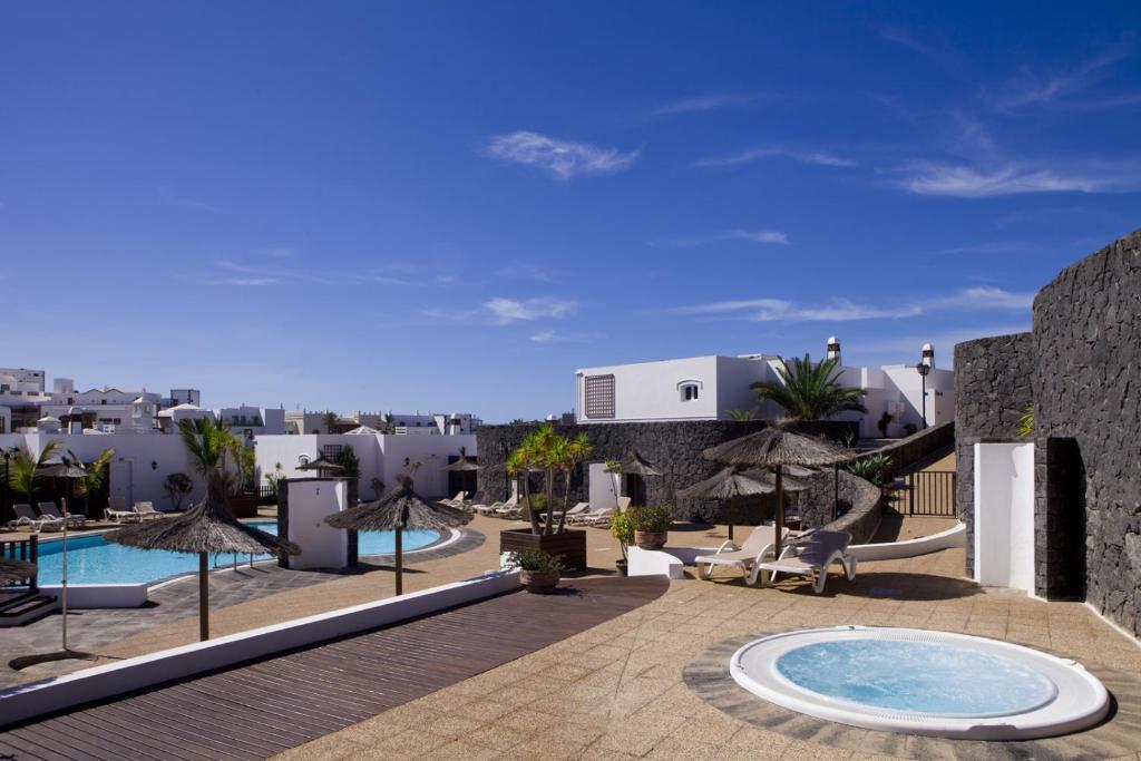 Apartamentos Livvo Coloradamar Πλάγια Μπλάνκα Εξωτερικό φωτογραφία